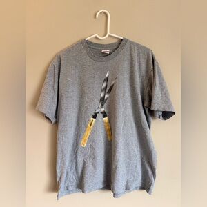 SUPREME Shears Gray Graphic T-Shirt Large 100% cotton